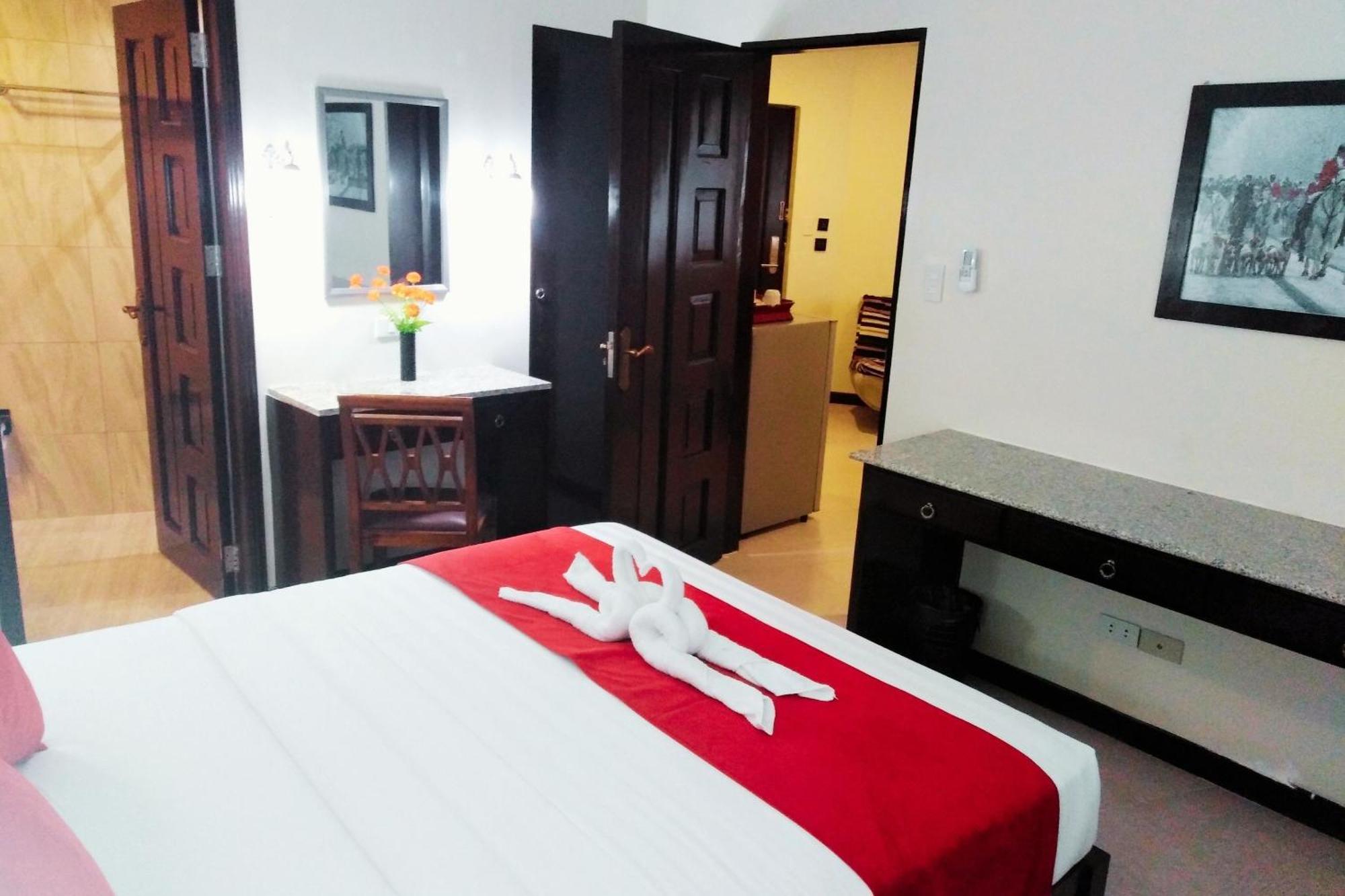 Venezia Suites Hotel Iloilo Szoba fotó