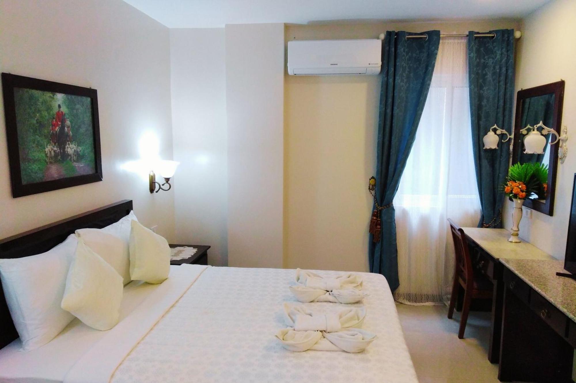 Venezia Suites Hotel Iloilo Szoba fotó