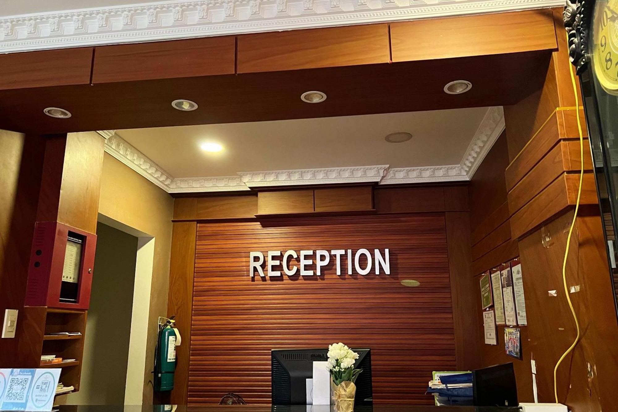 Venezia Suites Hotel Iloilo Kültér fotó