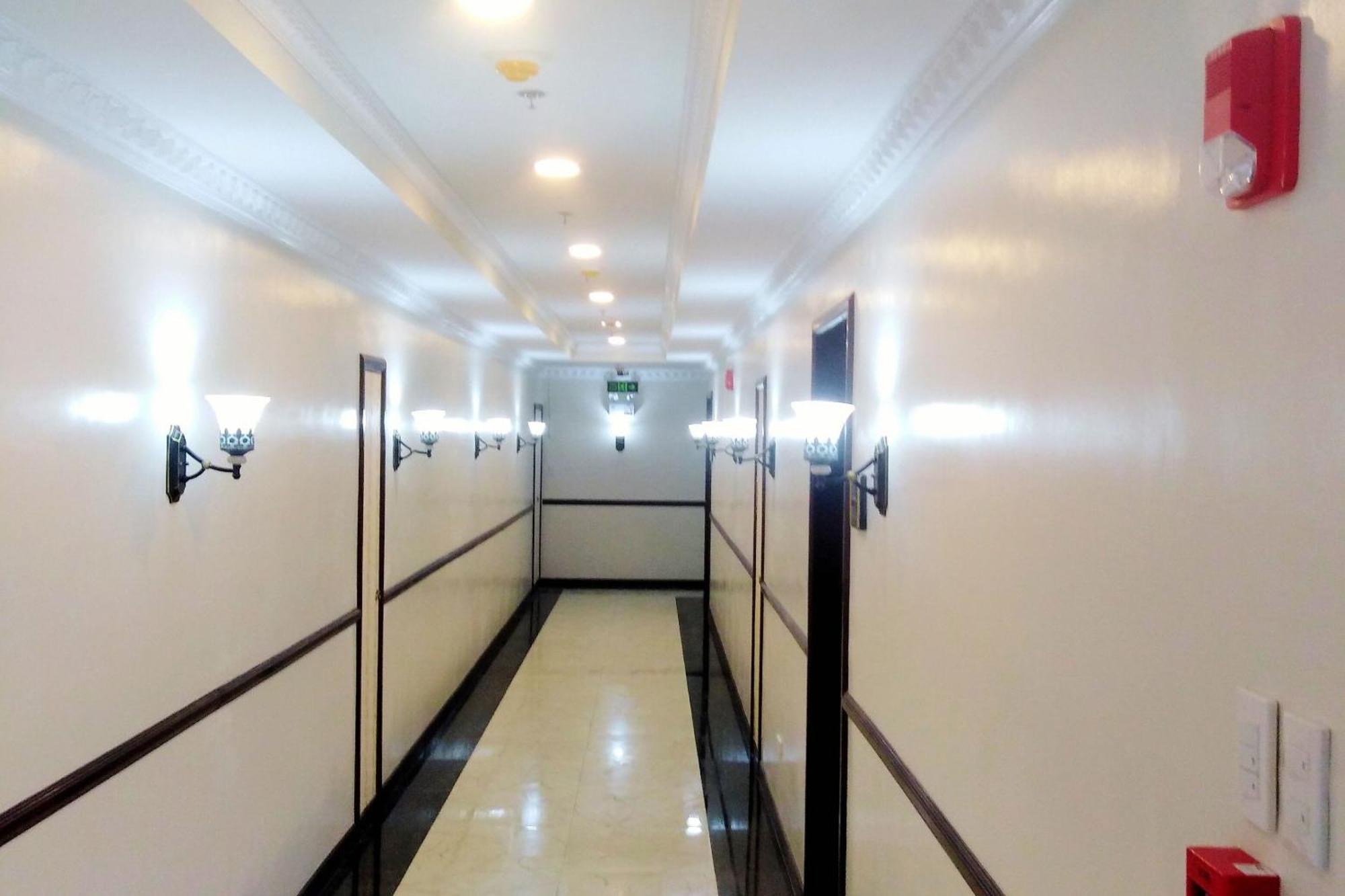 Venezia Suites Hotel Iloilo Kültér fotó